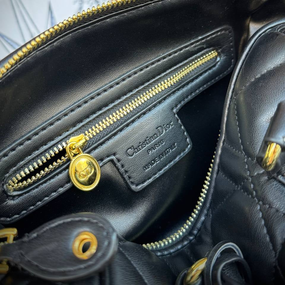Dior Black Box Bag 🖤 Chic Top Quality