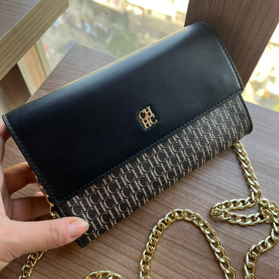 Chic CH Bag: Black 🖤 Brown 🤎 Red ❤️ or Green 💚