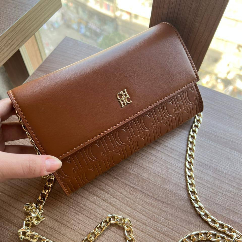 Chic CH Bag: Black 🖤 Brown 🤎 Red ❤️ or Green 💚