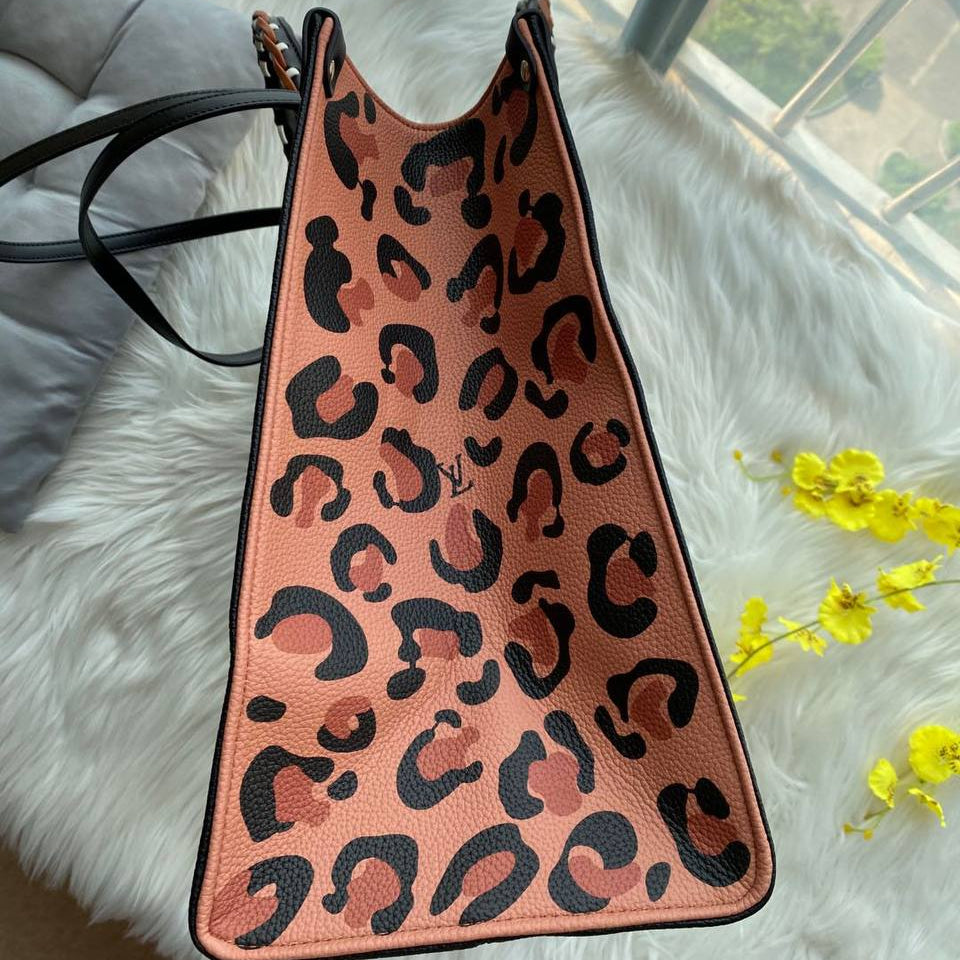 Louis Vuitton OnTheGo Monogram Empreinte Giant Tote 🖤👜✨