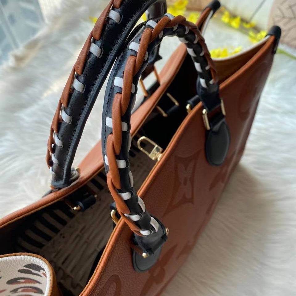 Louis Vuitton OnTheGo Monogram Empreinte Giant Tote 🖤👜✨