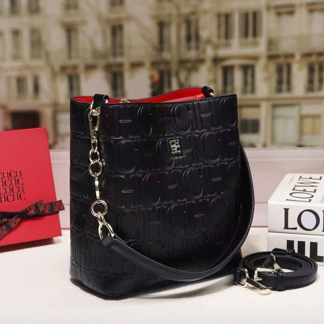 CH Bag: Chic Shopping Tote 🖤💙💚