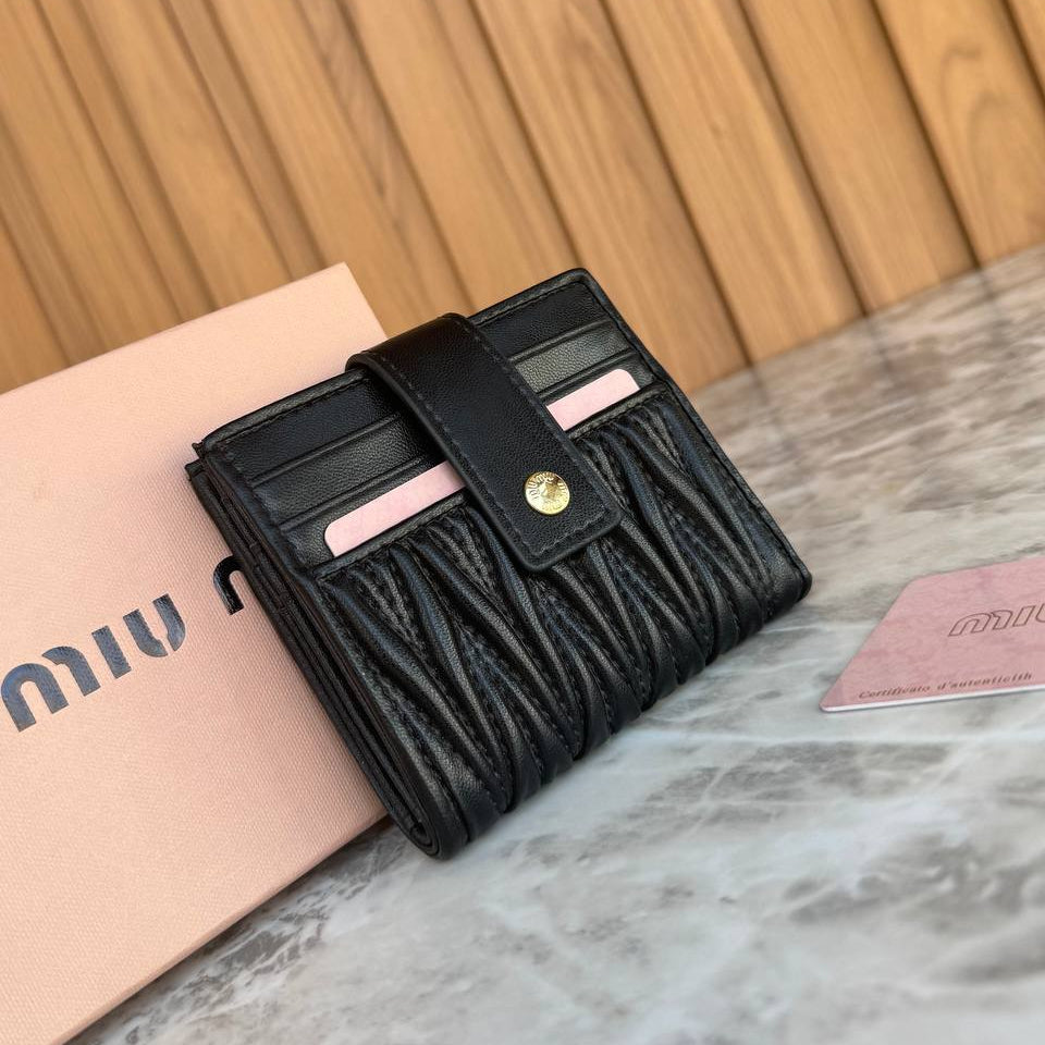 MIU MIU Chic Wallet: Black, White, Burgundy, Pink 👛🖤🤍