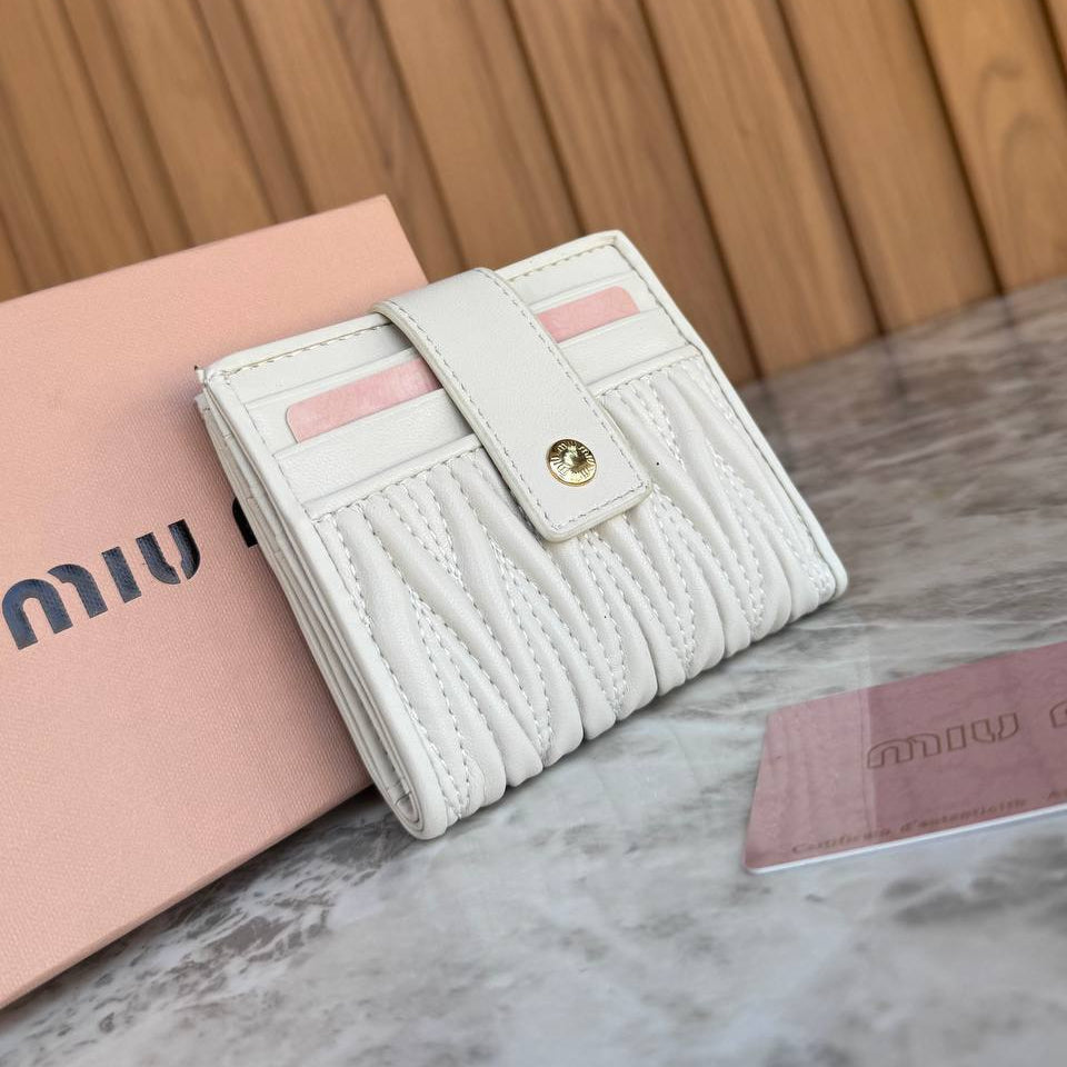 MIU MIU Chic Wallet: Black, White, Burgundy, Pink 👛🖤🤍