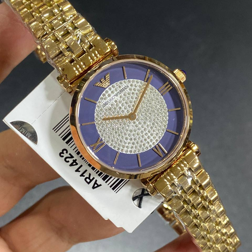Elegant Women's Watch: Silver, Gold & Rose Gold Tones ⌚✨