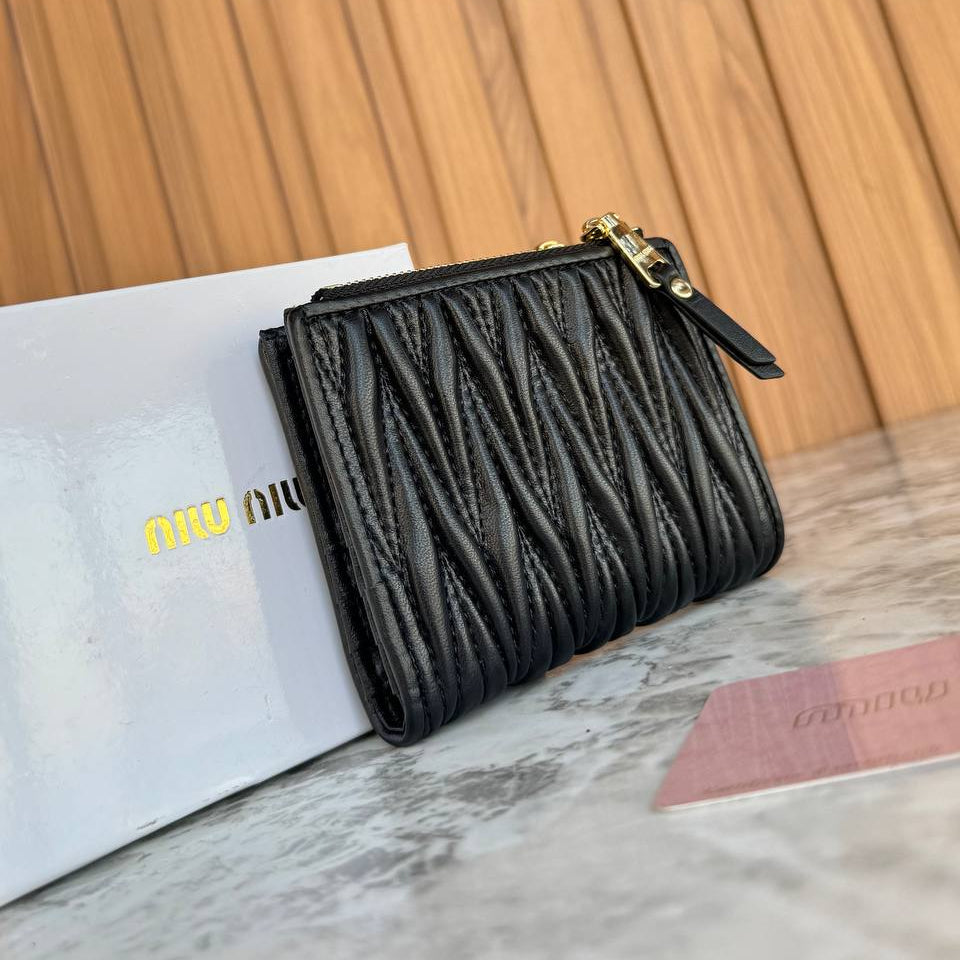 Miu Miu Matelassé Nappa Leather Small Wallet 🖤✨👝