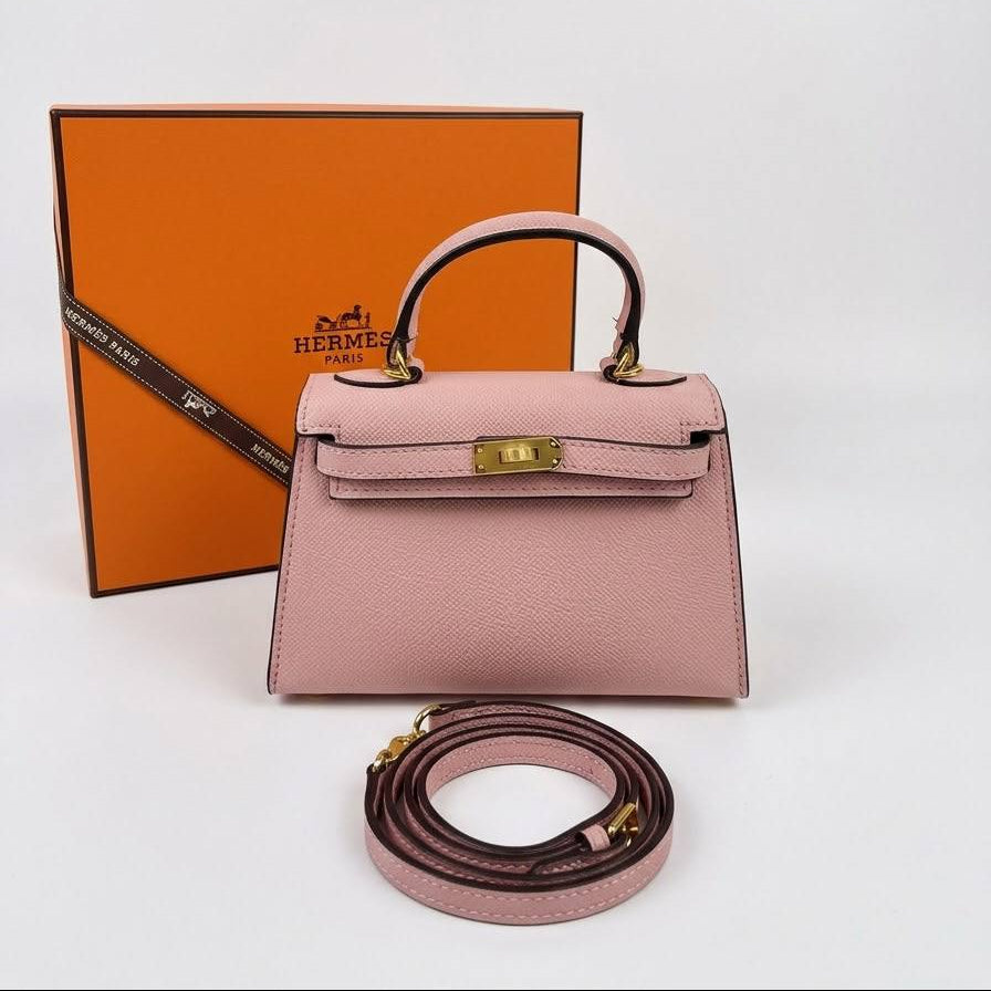 Hermes Kelly Structured Handbag with Detachable Strap