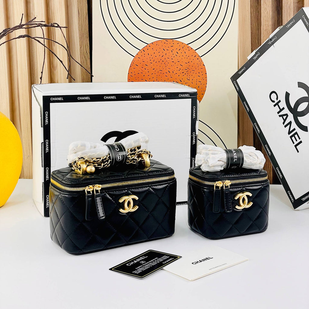 Chanel Pink Vanity Case 💖👛 Luxury Organizer