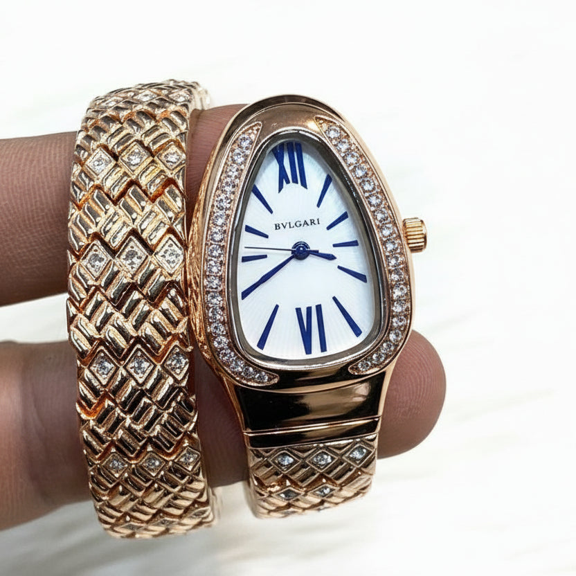 Rose Gold Radiance: Stainless Steel Women's Watch 💖✨⌚