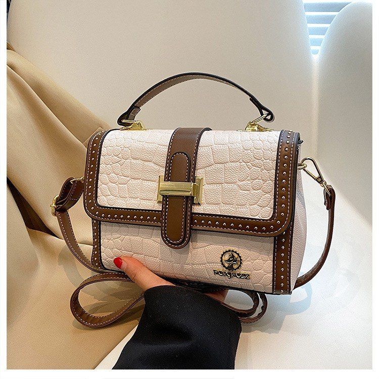 Foxjazz Crocodile Pattern Studded Crossbody Bag