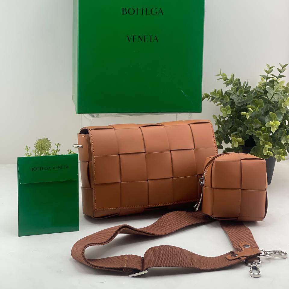 Bottega Veneta Intrecciato Leather Crossbody Bag in Black 👜🖤✨