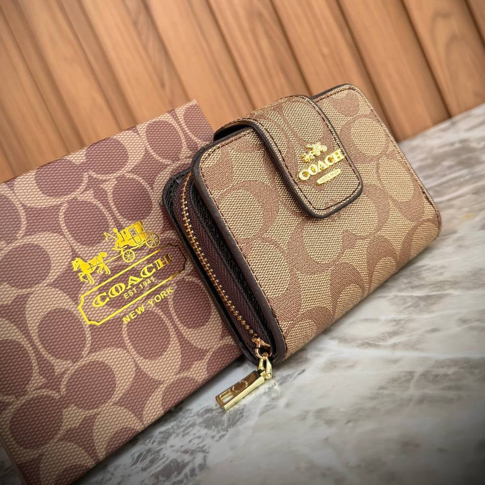 COACH Signature Canvas Medium Zip Around Wallet in Mahogany 👜✨🤎