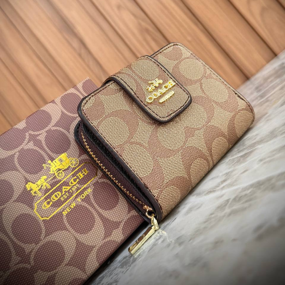COACH Signature Canvas Medium Zip Around Wallet in Mahogany 👜✨🤎