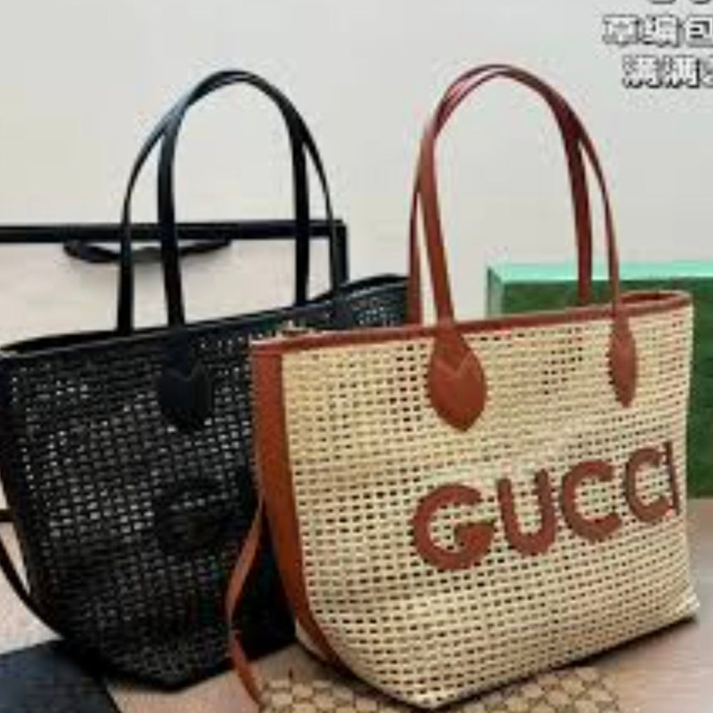 Gucci Mirror Woven Bag 👜 Original with Pouch