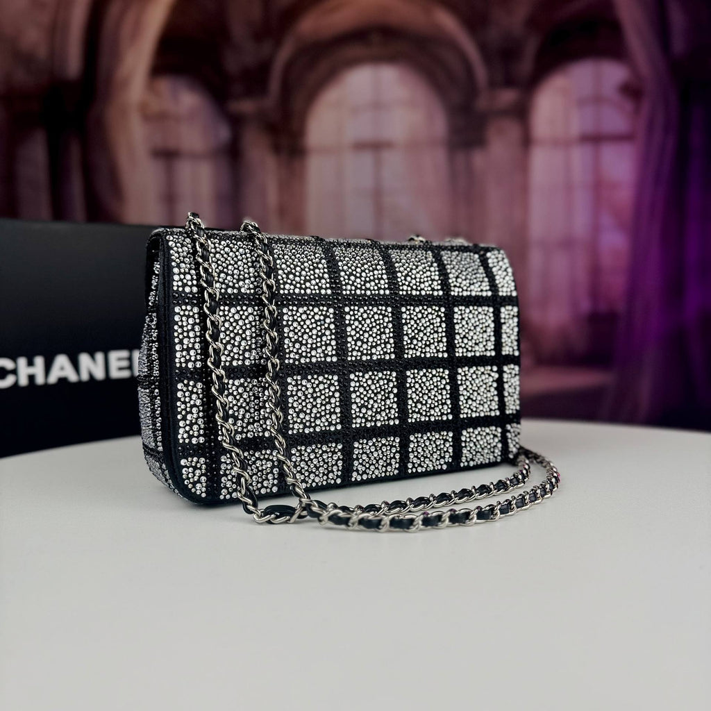 Chanel Rhinestone Grid Flap Bag in Black and Silver ✨👜