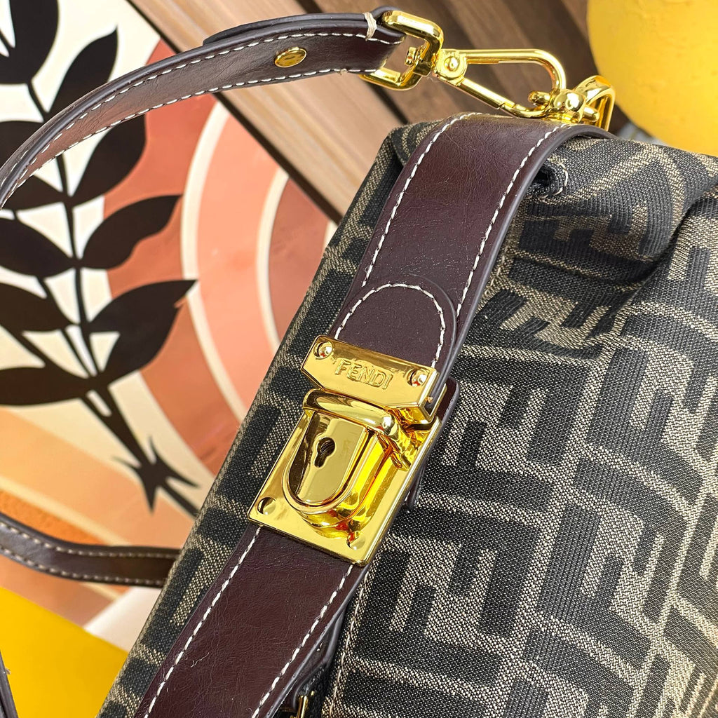 FENDI Chic Handbag 👜