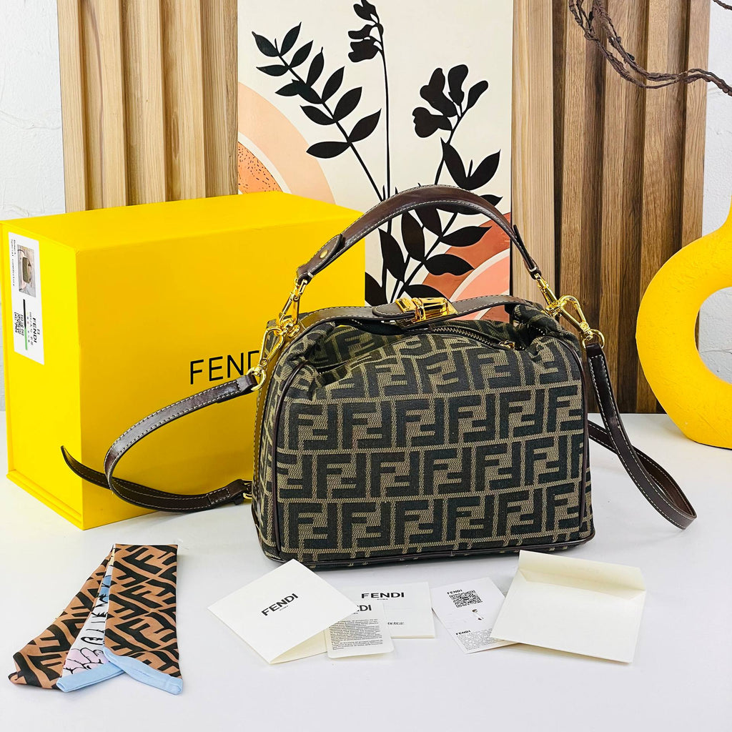 FENDI Chic Handbag 👜