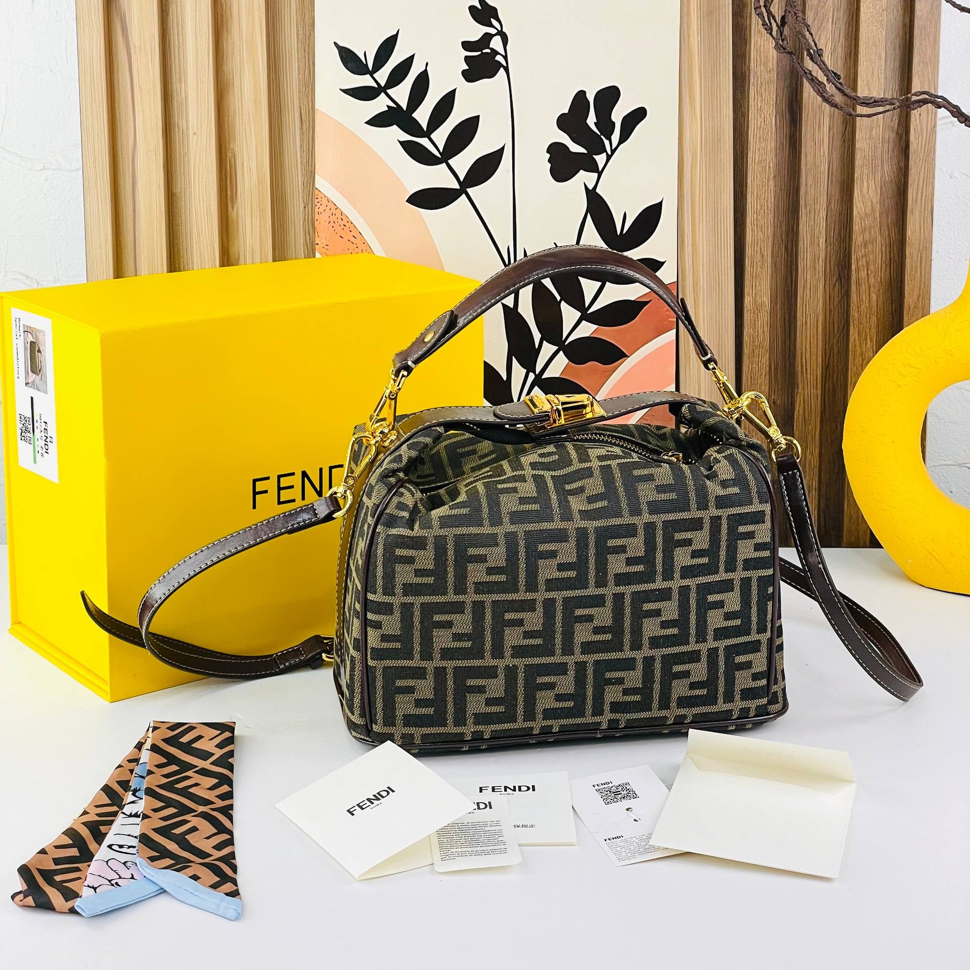 FENDI Chic Handbag 👜
