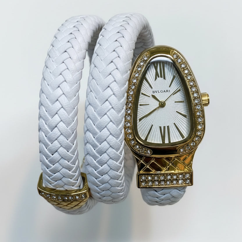 Elegant Colorfast Women's Watch 💖⌚ Stainless Steel or Leather
