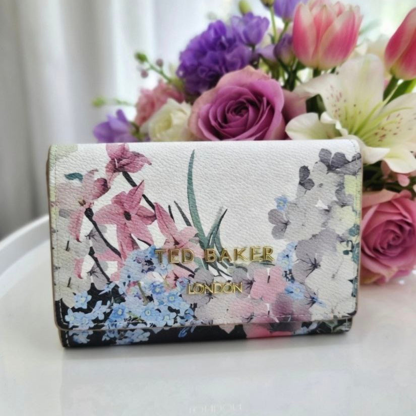 TED BAKER Floral Wallet: Dangerous Colors 🌹💐