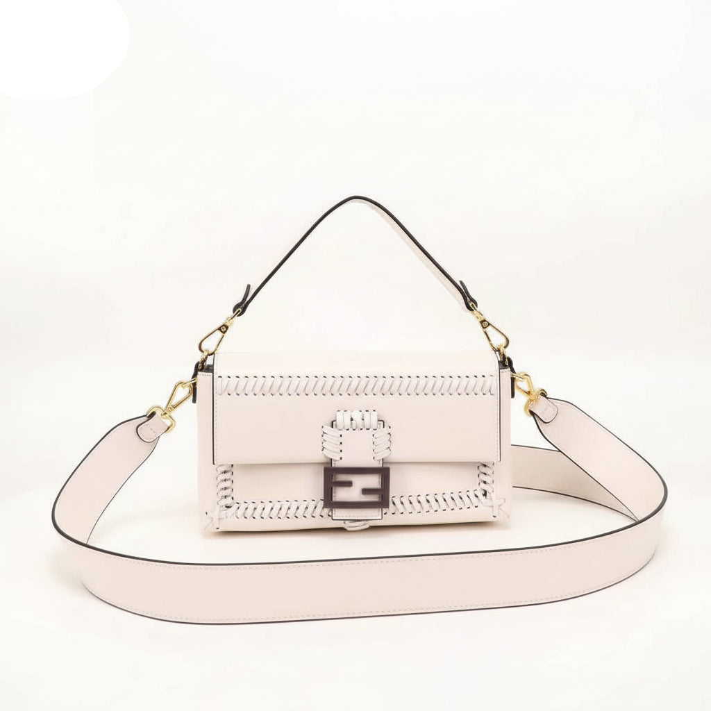 Fendi White Baguette 🤍 Chic Shoulder Bag