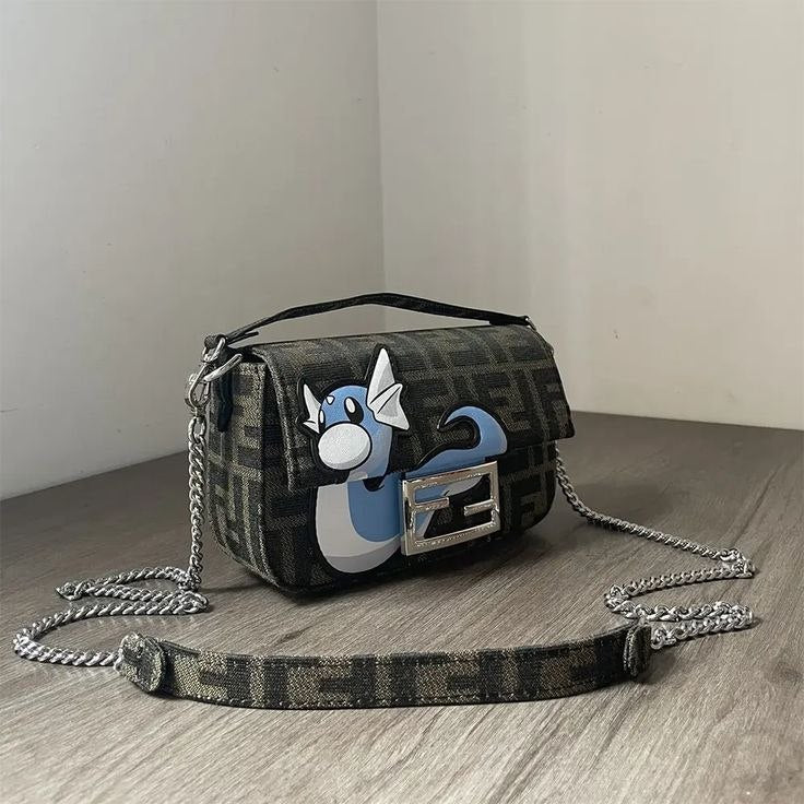 Fendi Bag 💛👜 Chic Carryall