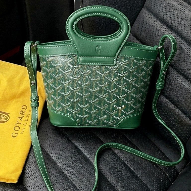 GOYARD Mirror Bag: Green Canvas Crossbody 💚