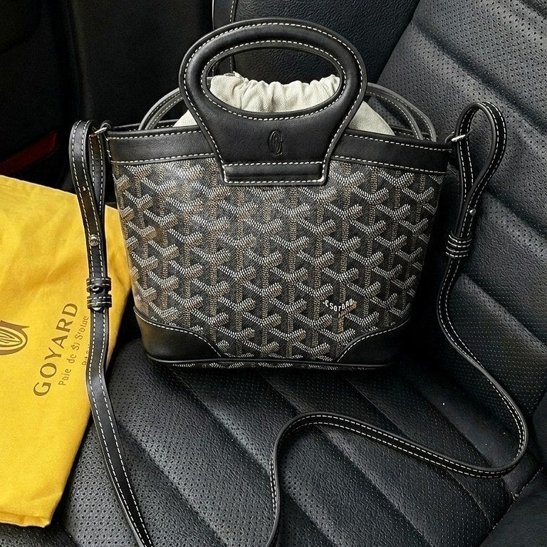 GOYARD Mirror Bag: Green Canvas Crossbody 💚