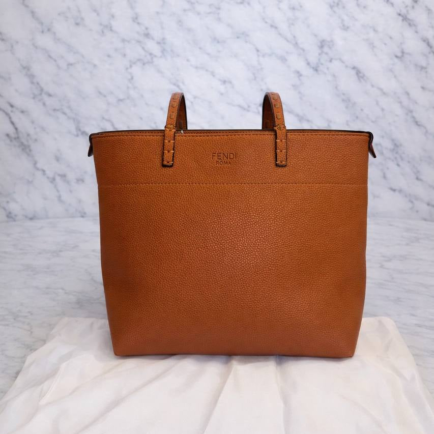 Fendi Double Face Ivory Tote 👜 Elegant Simplicity