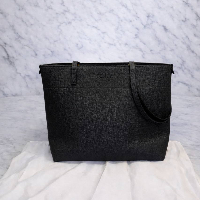 Fendi Double Face Ivory Tote 👜 Elegant Simplicity