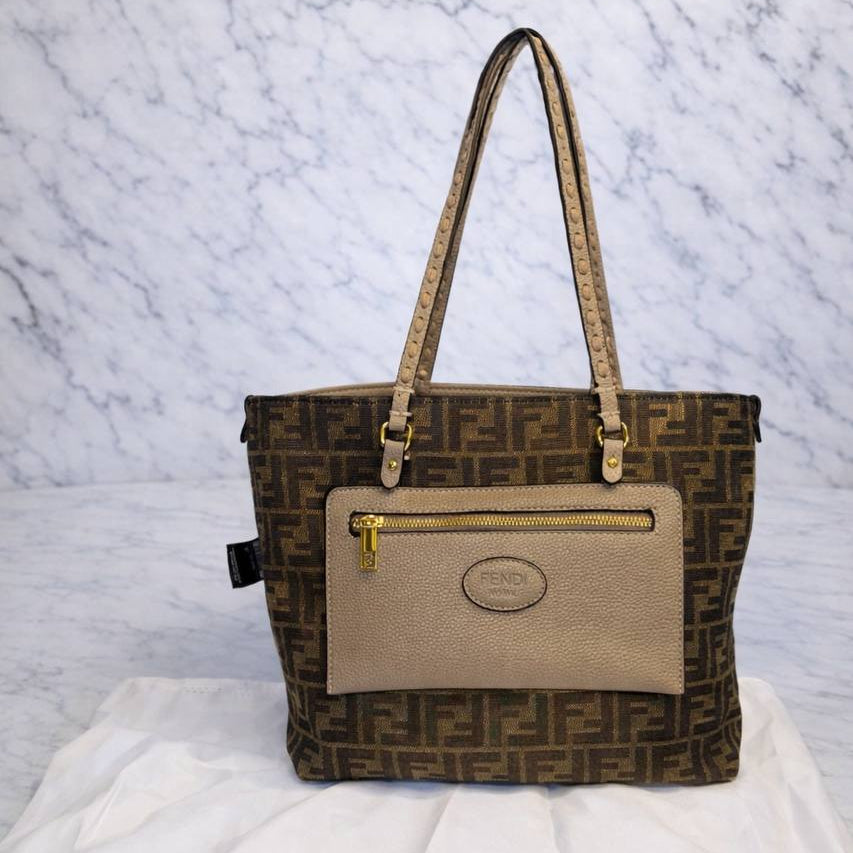 Fendi Double Face Ivory Tote 👜 Elegant Simplicity