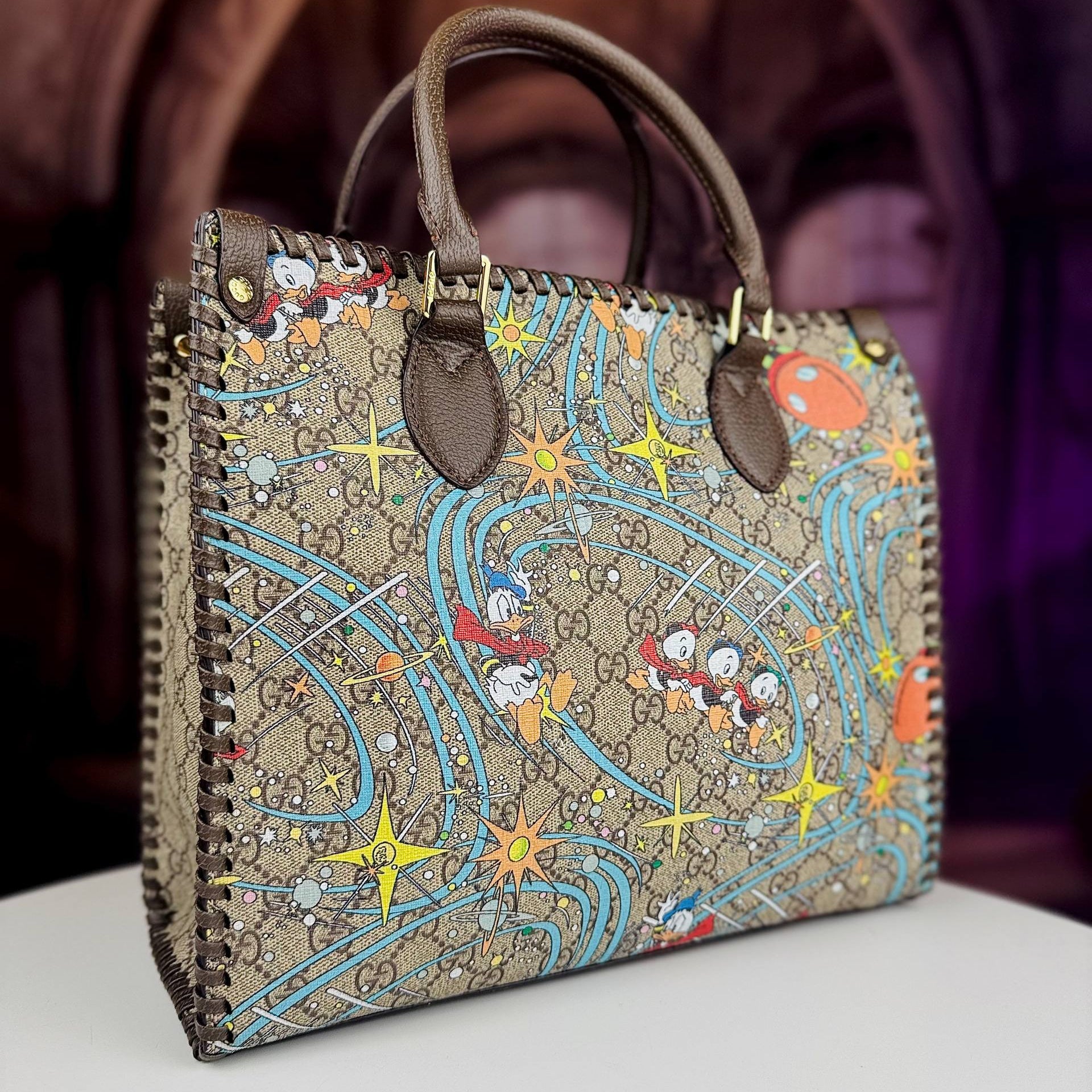 Gucci Tiger Jungle Print Tote Bag in Pink and Blue 🐯🌸👜