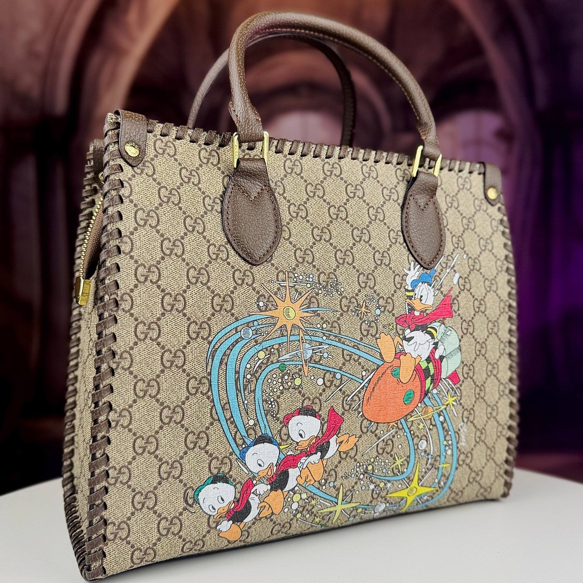 Gucci Tiger Jungle Print Tote Bag in Pink and Blue 🐯🌸👜