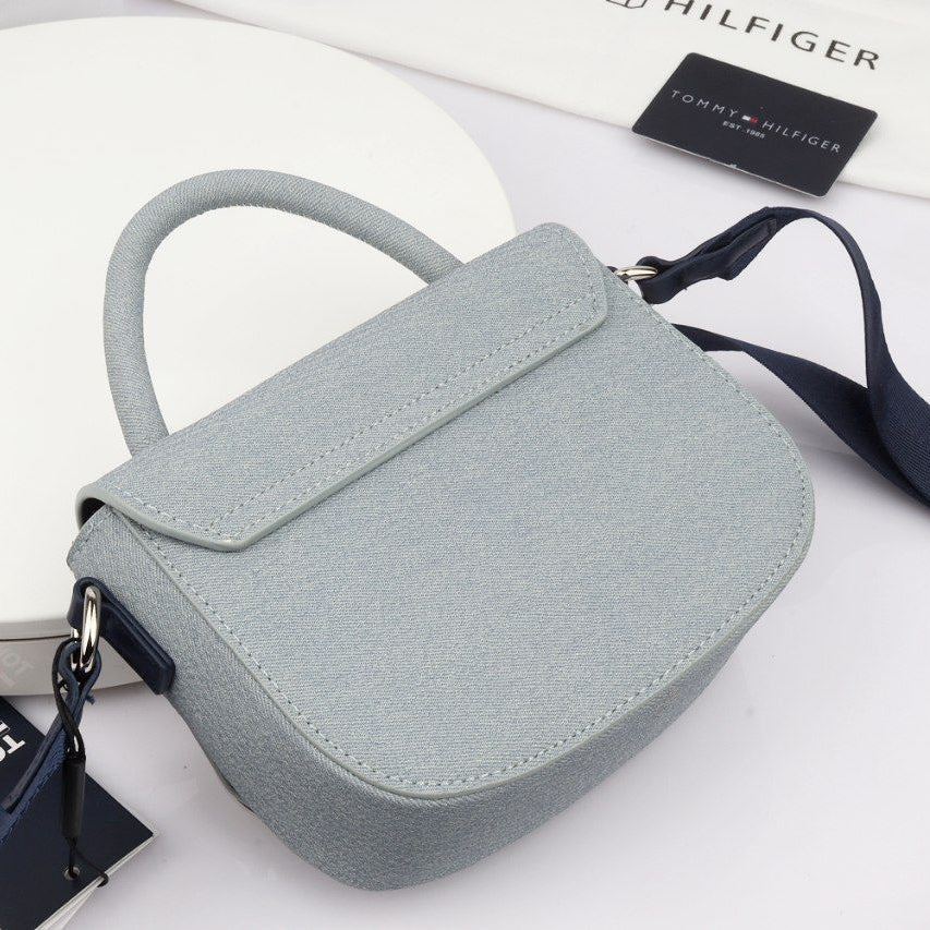 Tommy Hilfiger Iconic Oval Logo Blue Bag