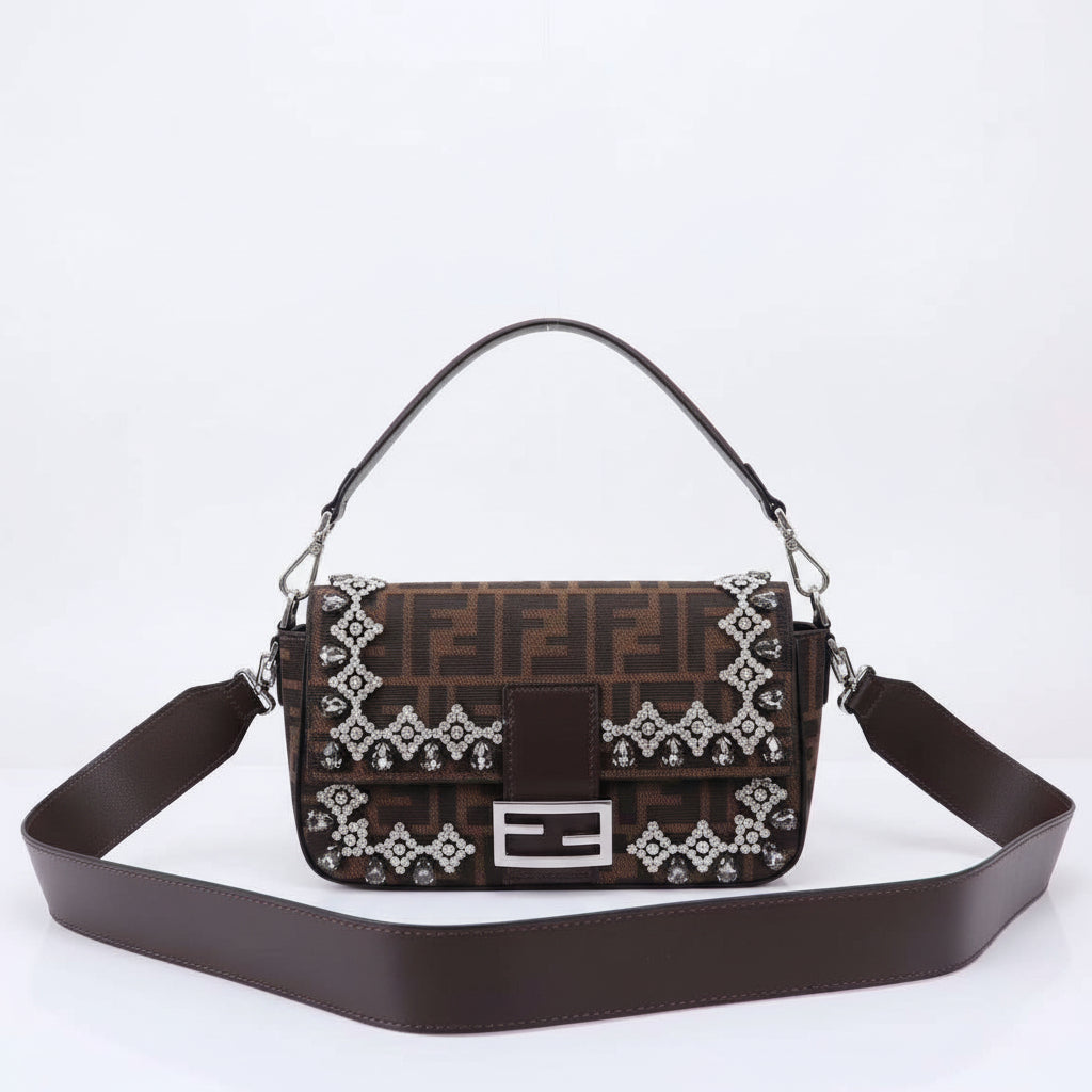 Fendi: Iconic Brown & Black Bag 👜🖤