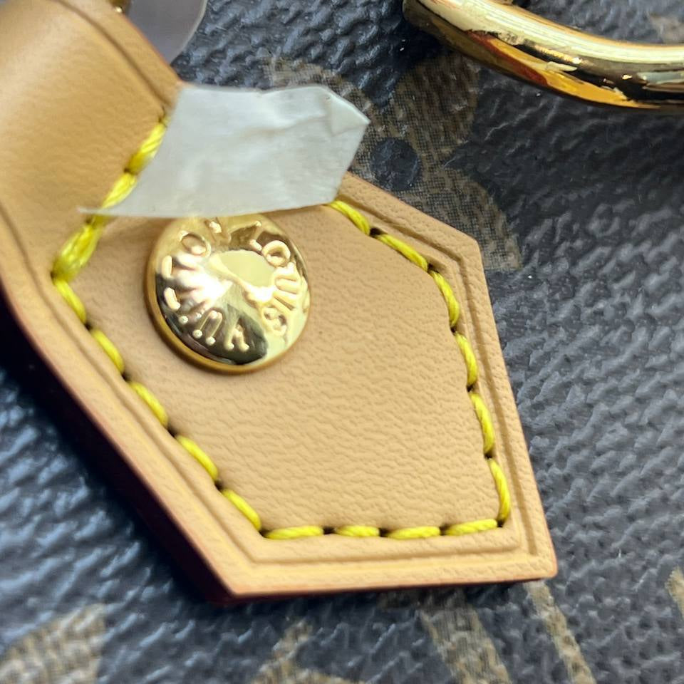 Louis Vuitton Monogram Alma Backpack with Vachetta Trim 👜✨🤎