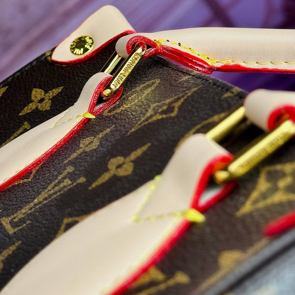 Louis Vuitton Carnival Monogram Canvas Bag with Coin Pouch 🎡👜✨