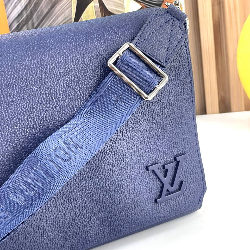 Louis Vuitton Blue Messenger Bag with Embossed Logo 💼✨