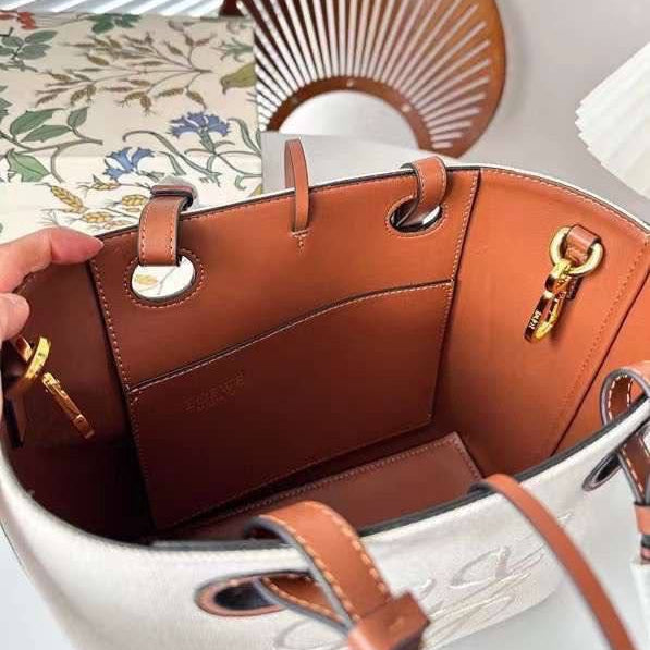 Loewe Large Anagram Tote Bag in Tan