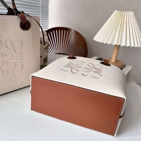 Loewe Large Anagram Tote Bag in Tan