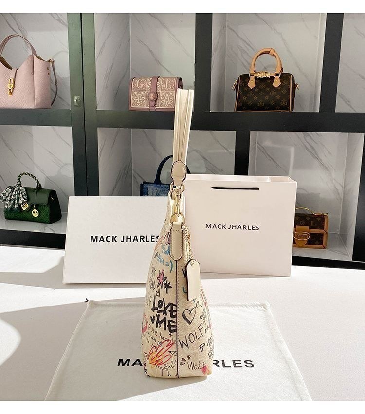 Mack Jharles Graffiti Print Artistic Shoulder Bag