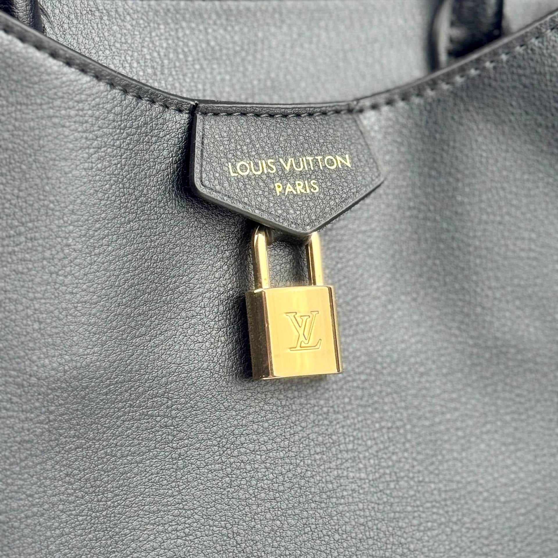 Elegant Padlock Satchel with Embossed Logo Sides