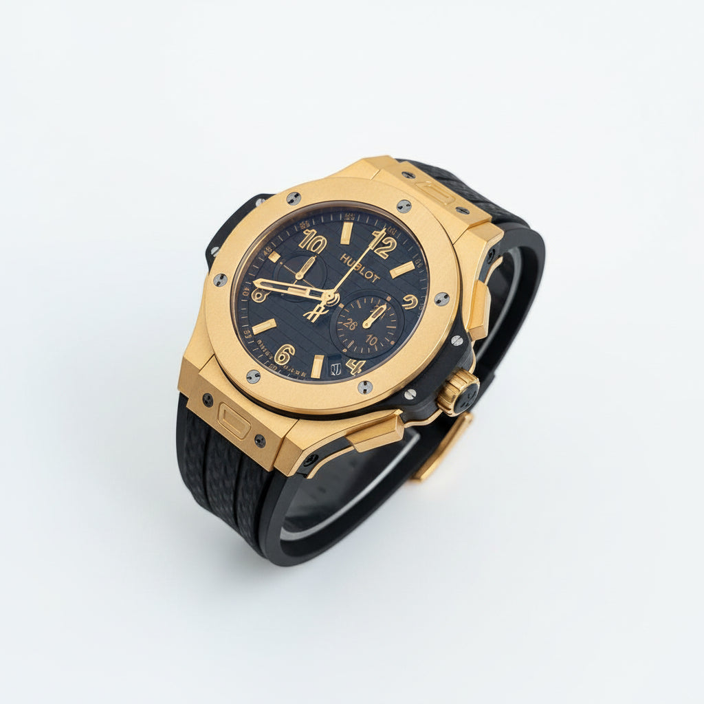 Hublot Men's Gold & Black Rubber Watch ⌚🖤🪙