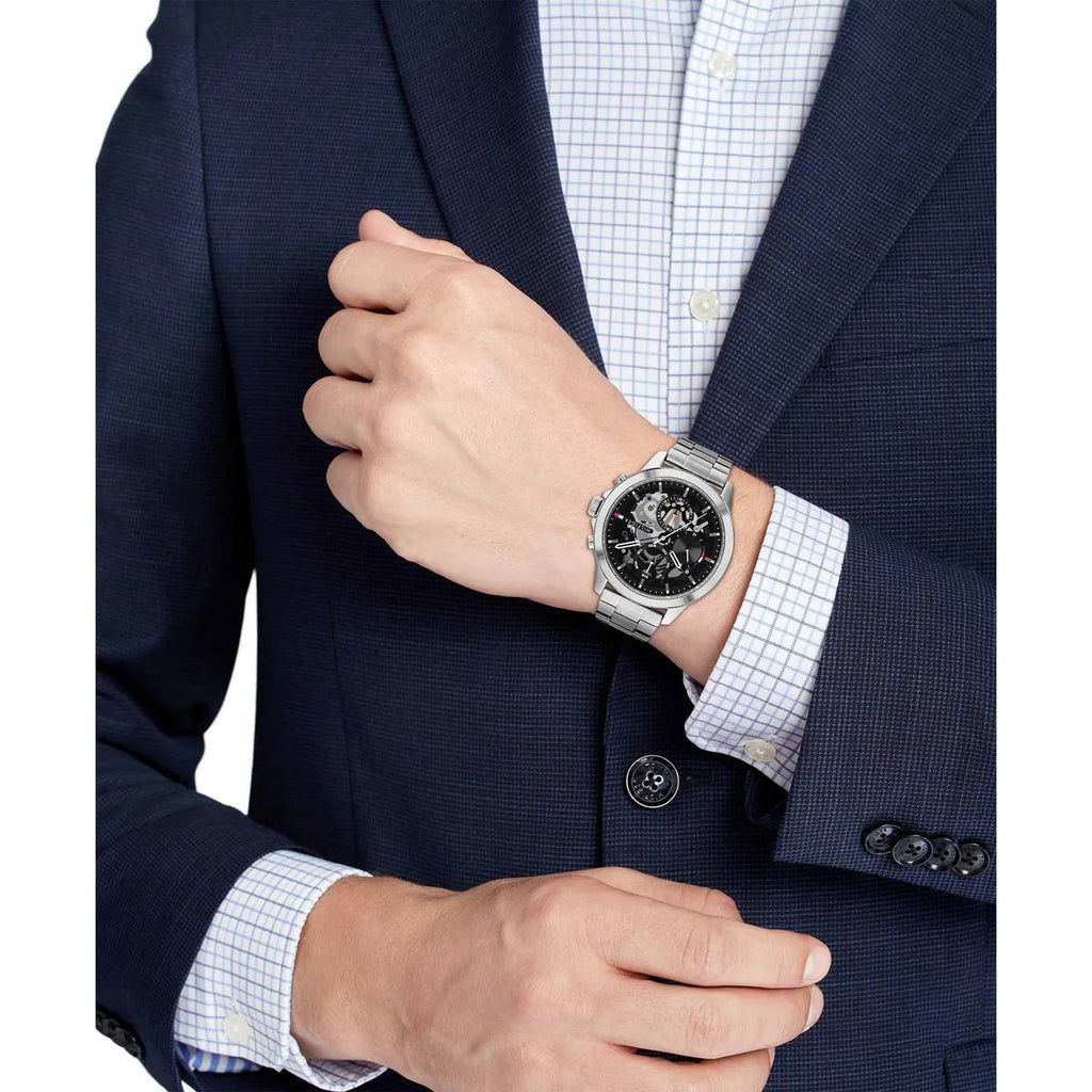 Tommy Hilfiger Silver & Black Stainless Steel Watch ⌚⚫