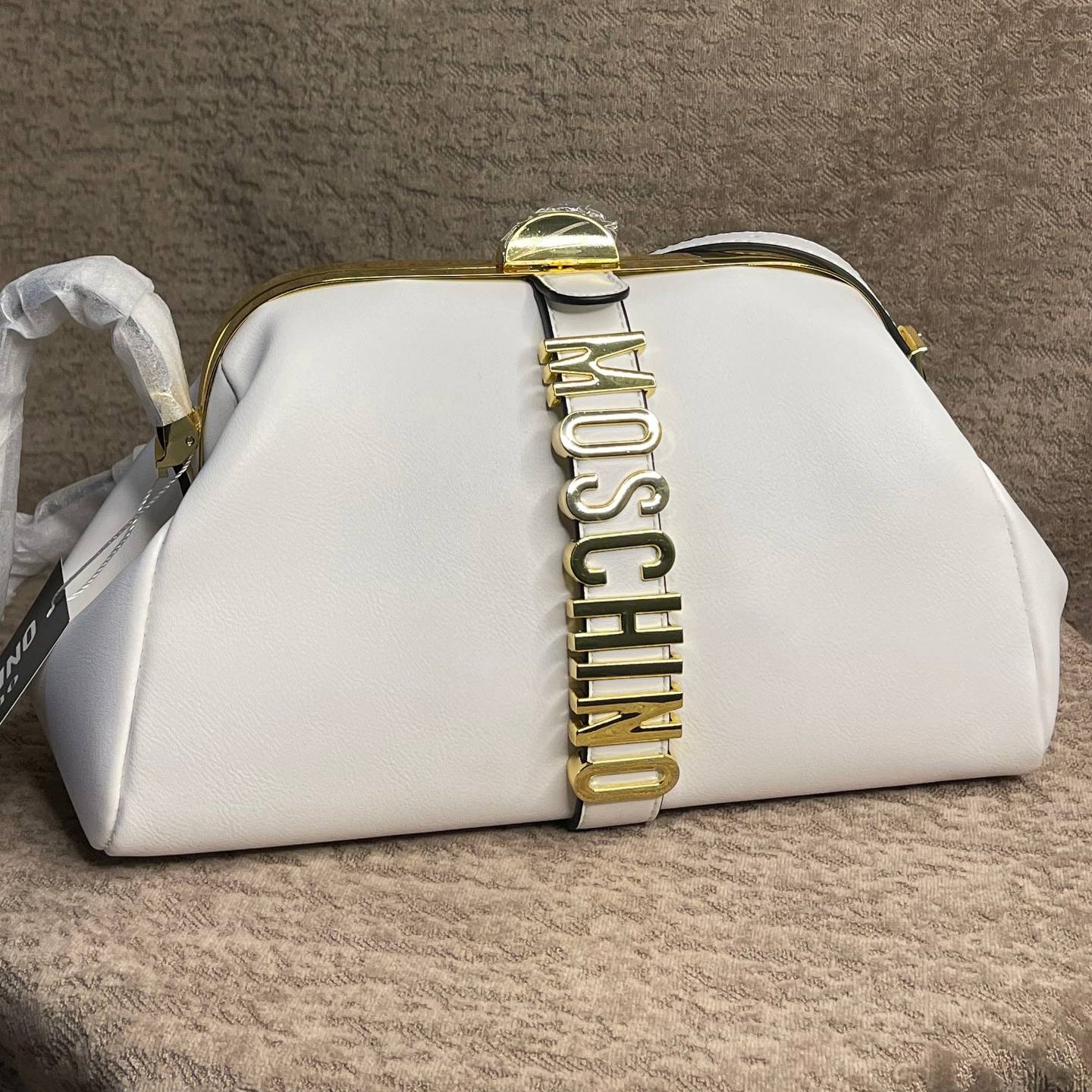Moschino Tri-Color Bag 👜❤️🤍