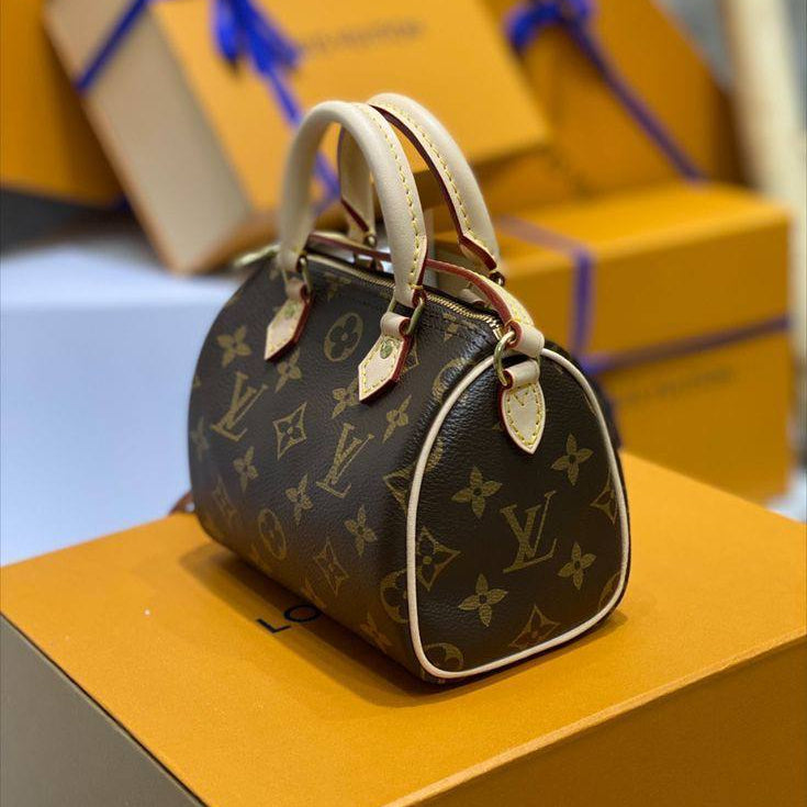 Louis Vuitton Monogram Nano Speedy with Adjustable Strap 👜✨🤎