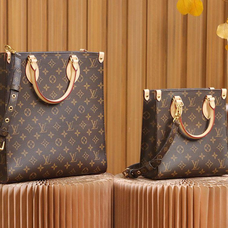 Louis Vuitton Petit Sac Plat Monogram Tote 👜✨🤎