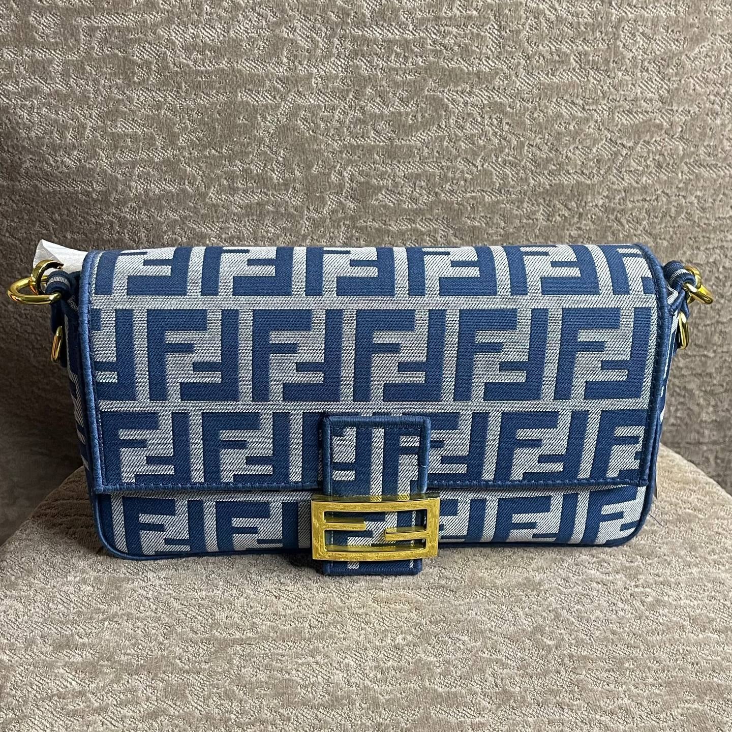 Fendi: Blue & Brown Chic Bag 👜 💙