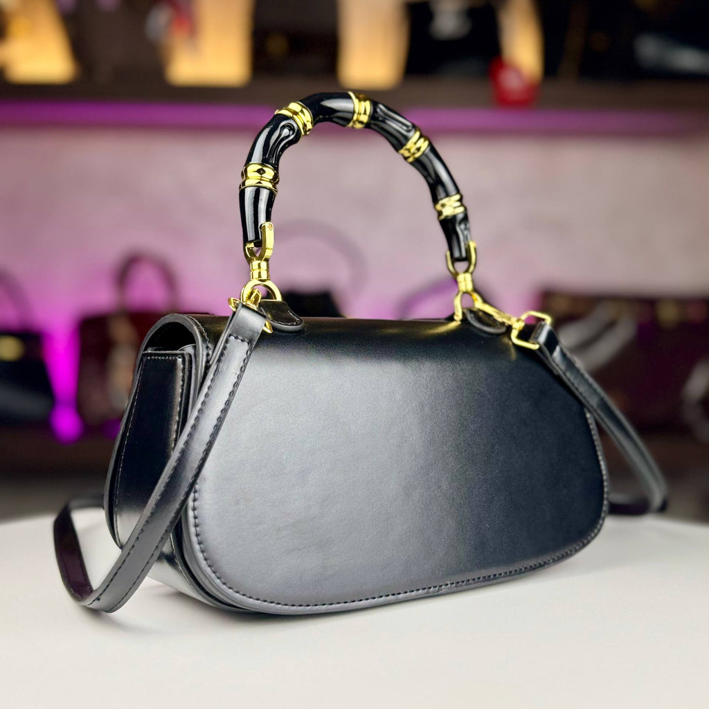 Gucci Green Leather Bag with Bamboo Handle 💚👜