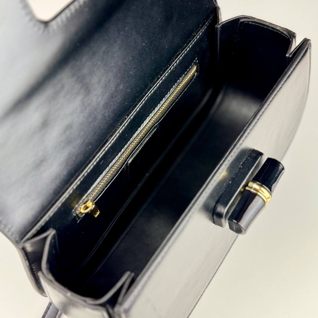 Gucci Green Leather Bag with Bamboo Handle 💚👜